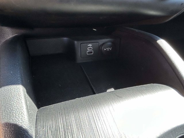 Certified 2025 Ford Escape ST-Line Select AWD/4WD image 29