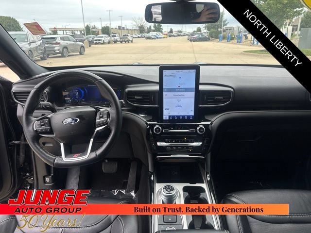 Certified 2023 Ford Explorer ST w/ Technology Package AWD/4WD image 30