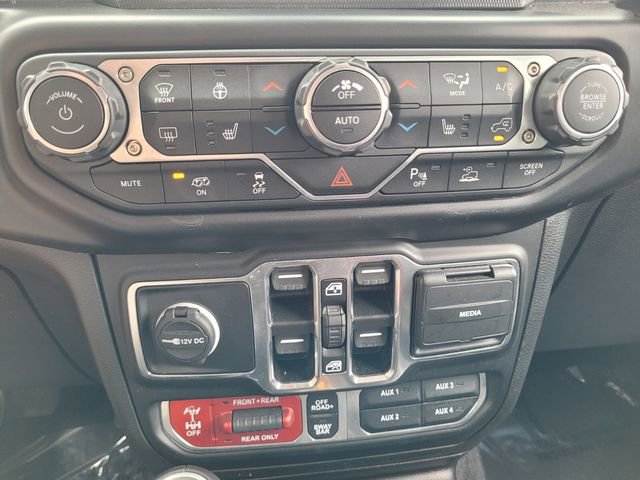 Used 2022 Jeep Wrangler Unlimited Rubicon w/ Trailer Tow Package image 27