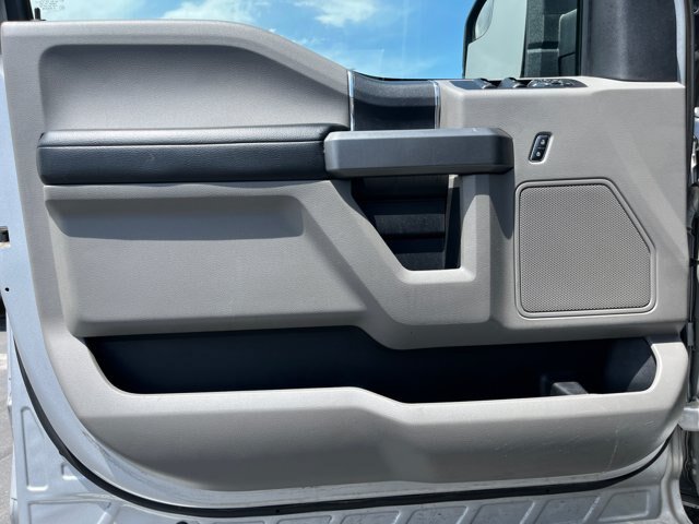 Certified 2017 Ford F150 XLT AWD/4WD image 9