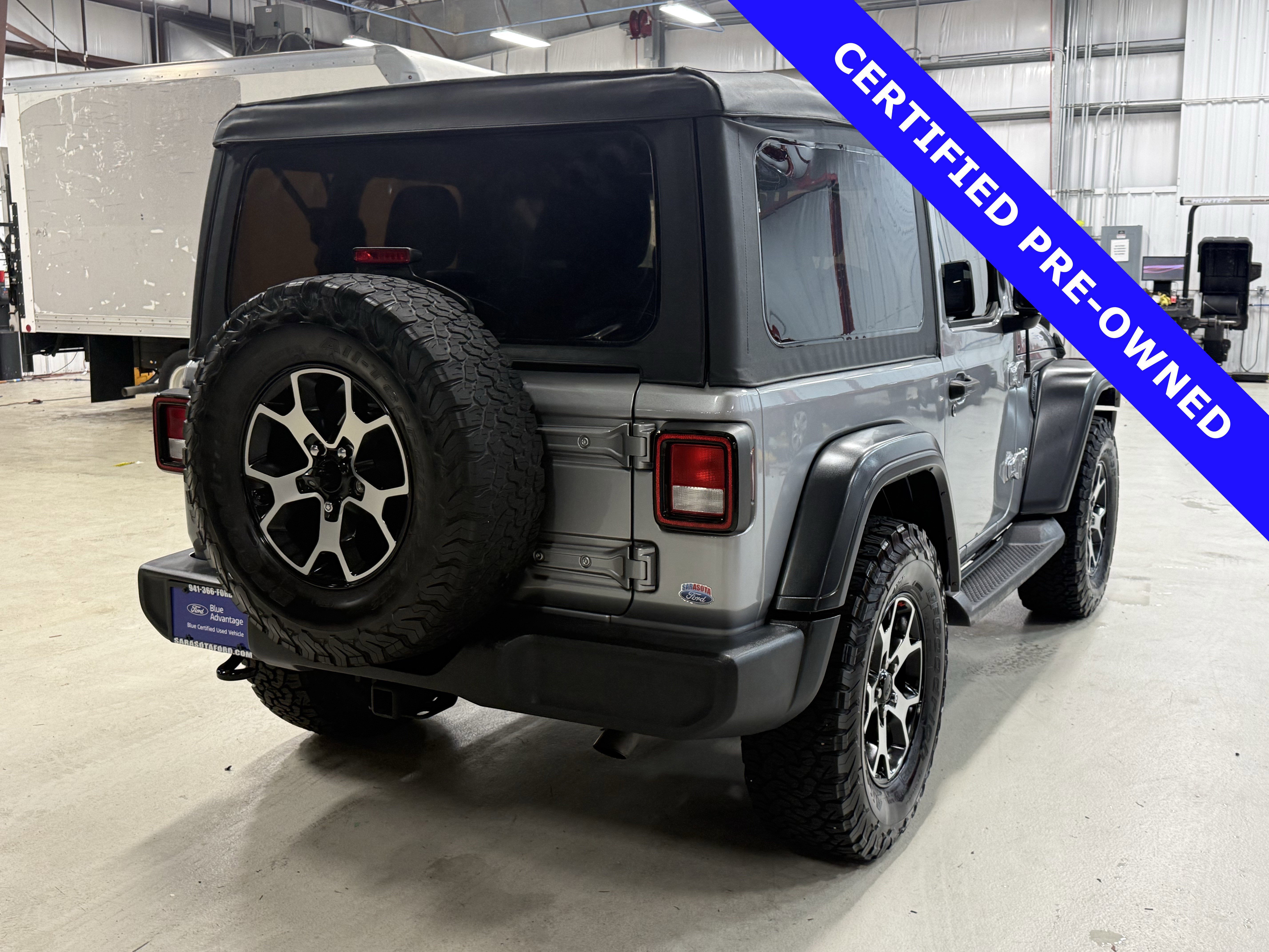 Used 2020 Jeep Wrangler Sport image 5