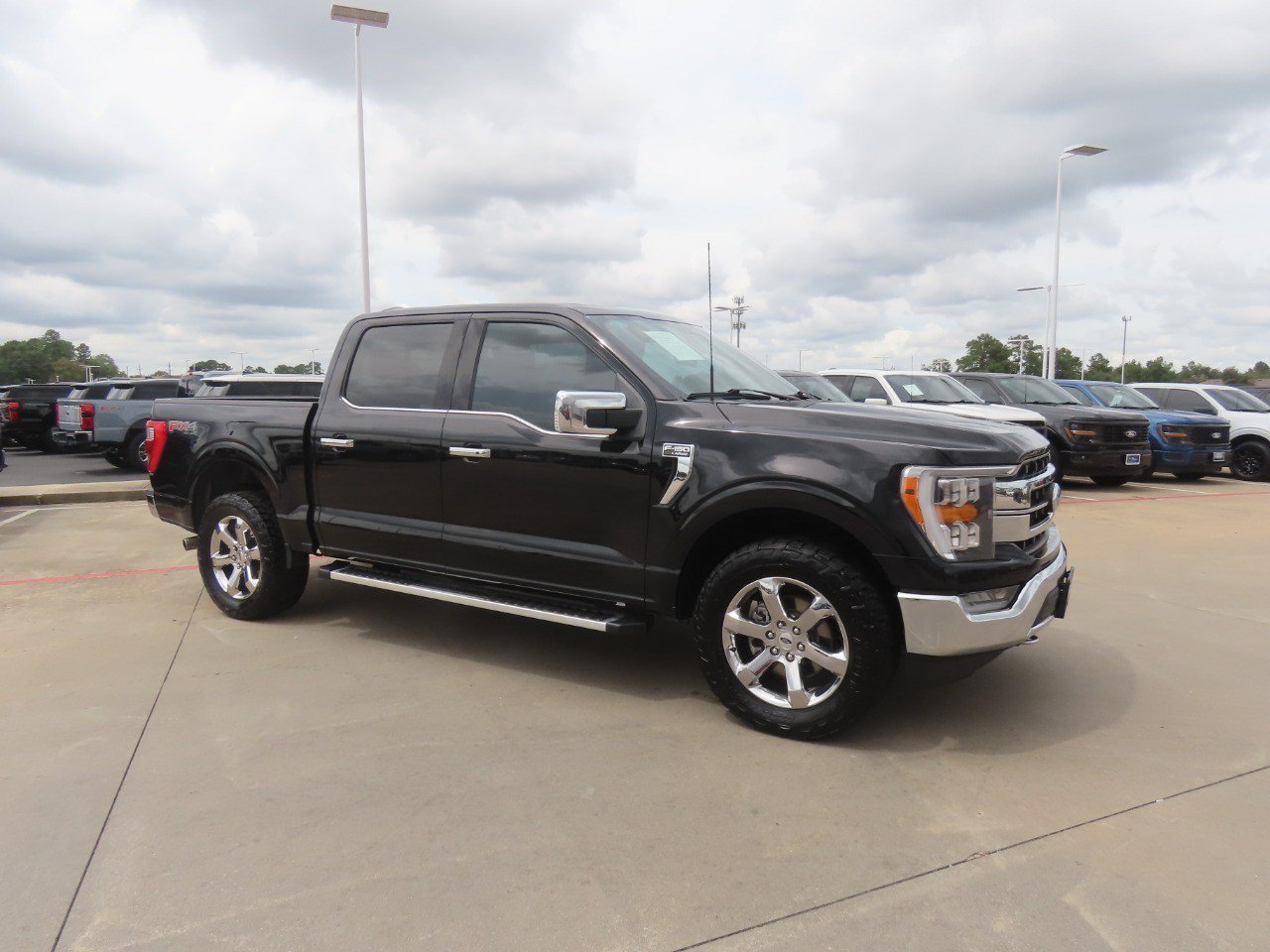 Certified 2023 Ford F150 Lariat w/ Trailer Tow Package AWD/4WD image 7