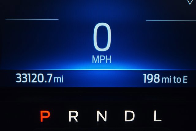 Certified 2022 Ford Explorer XLT w/ Equipment Group 202A image 33