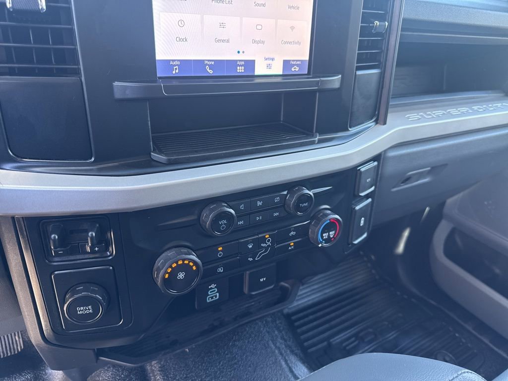 Certified 2023 Ford F250 XL w/ XL Chrome Package image 16