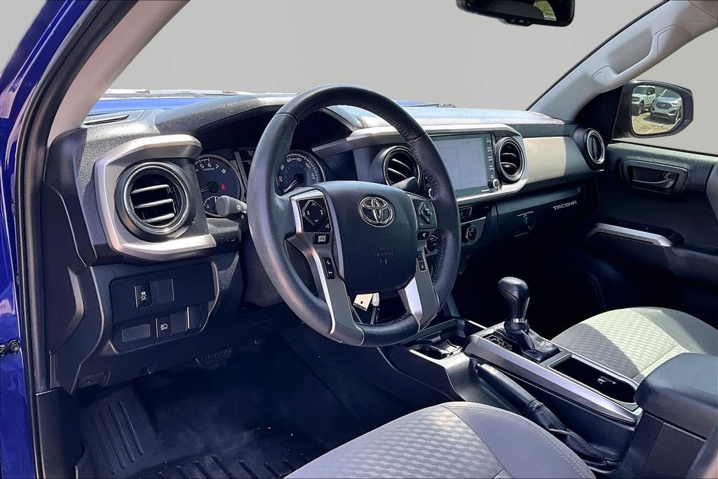 Used 2022 Toyota Tacoma SR5 AWD/4WD image 14