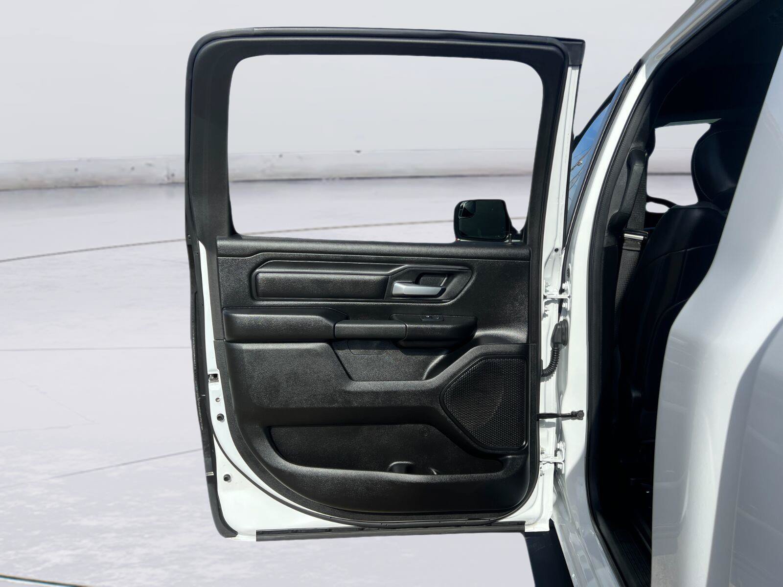 Used 2024 RAM 1500 Tradesman AWD/4WD image 17