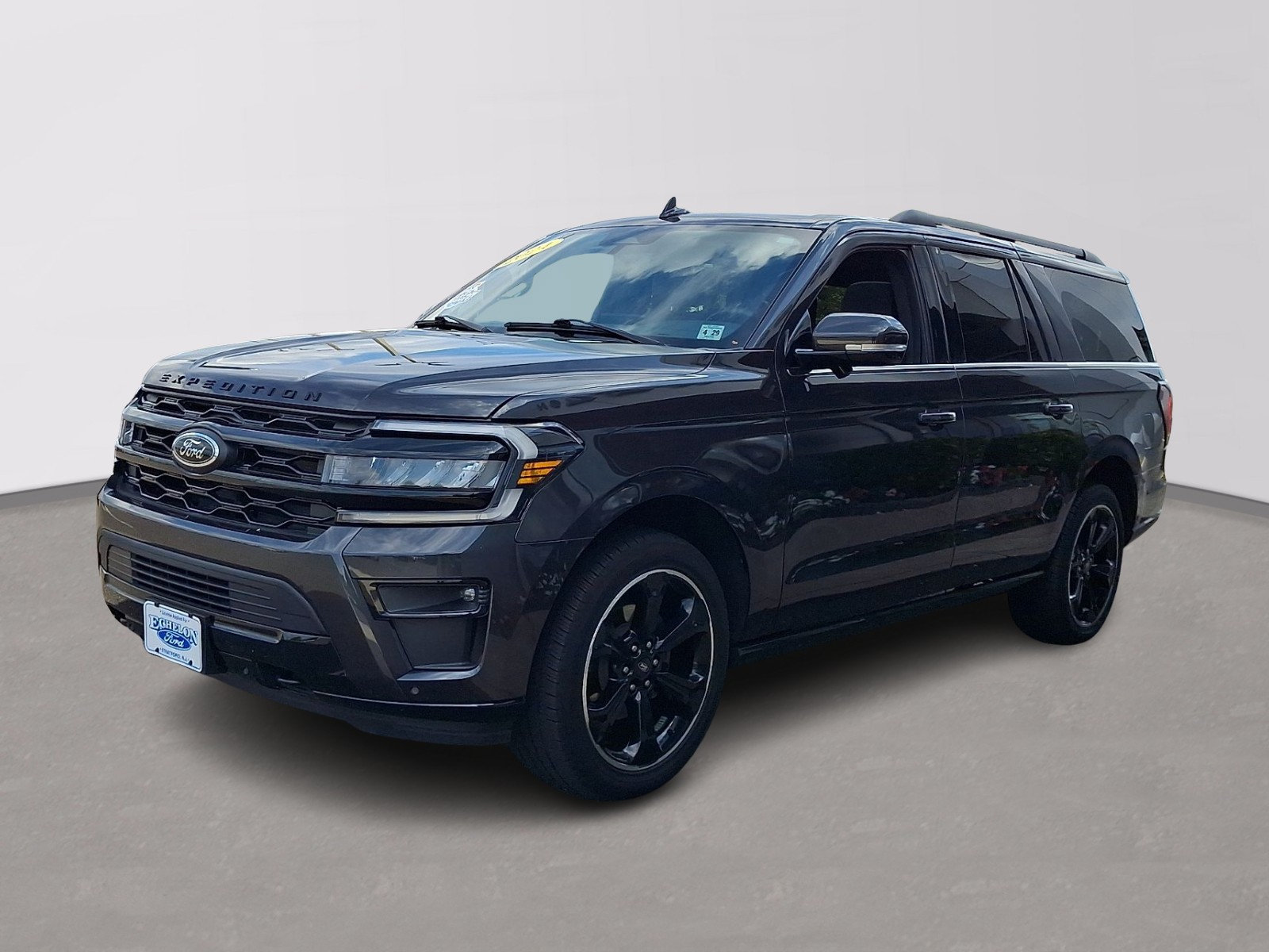Certified 2024 Ford Expedition Max Limited AWD/4WD image 3