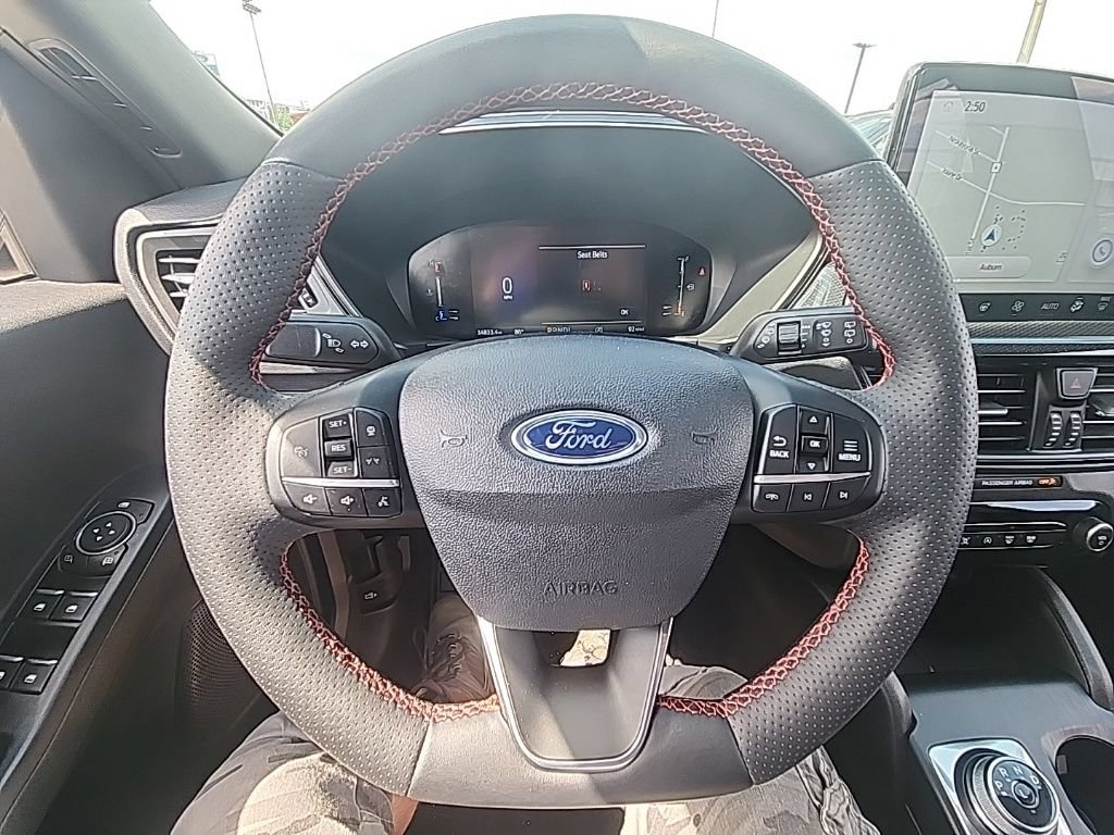 Certified 2023 Ford Escape ST-Line w/ Tech Pack #1 AWD/4WD image 13
