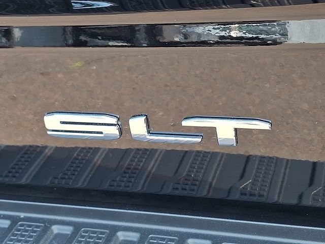 Used 2024 GMC Sierra 1500 SLT w/ SLT Premium Plus Package AWD/4WD image 30
