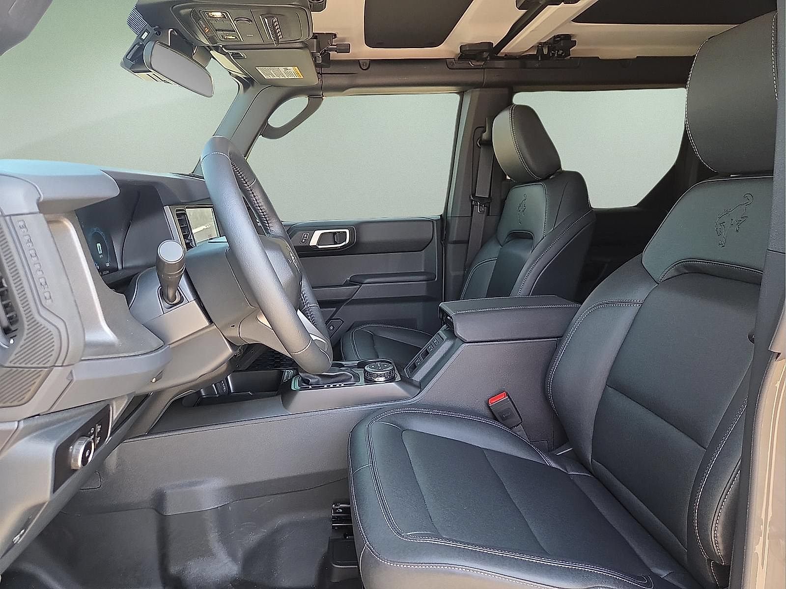Certified 2026 Ford Bronco Badlands AWD/4WD image 14
