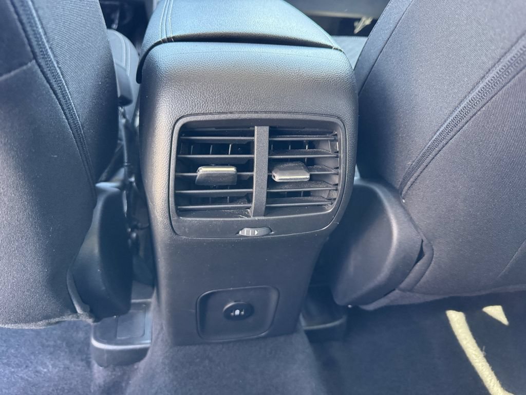 Certified 2024 Ford Escape Active AWD/4WD image 17