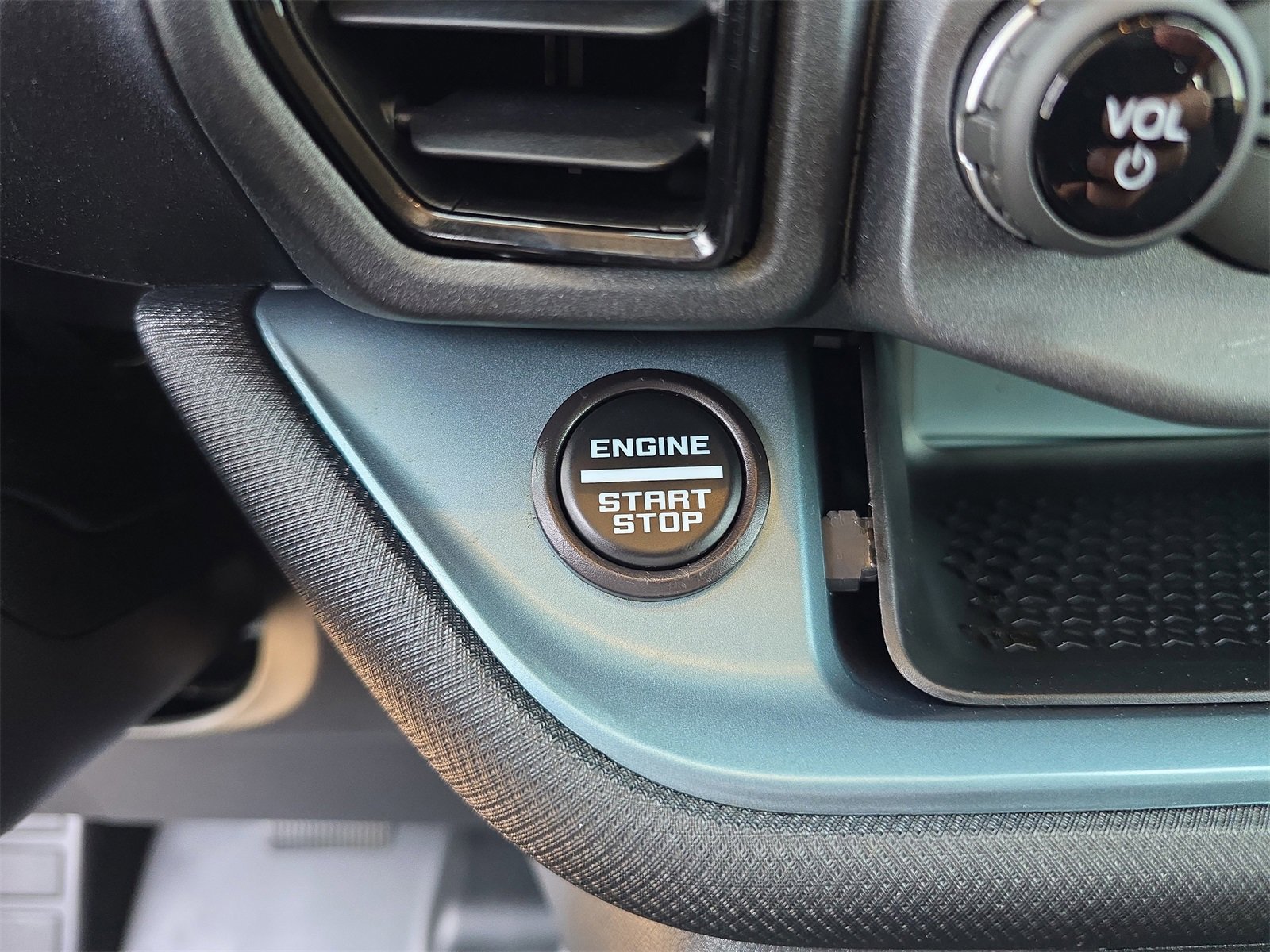 Certified 2024 Ford Bronco Sport Badlands image 23