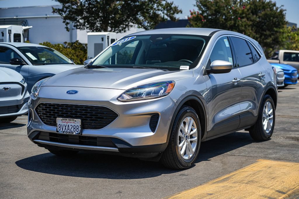 Certified 2021 Ford Escape SE FWD image 6