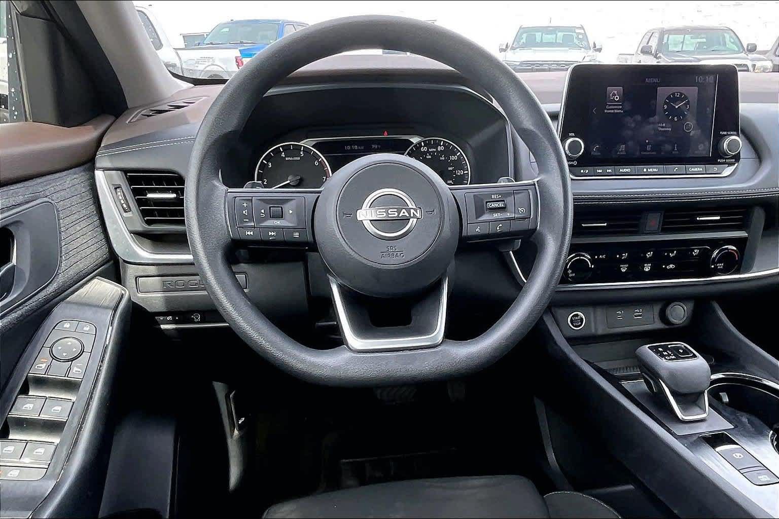 Used 2023 Nissan Rogue S FWD image 14