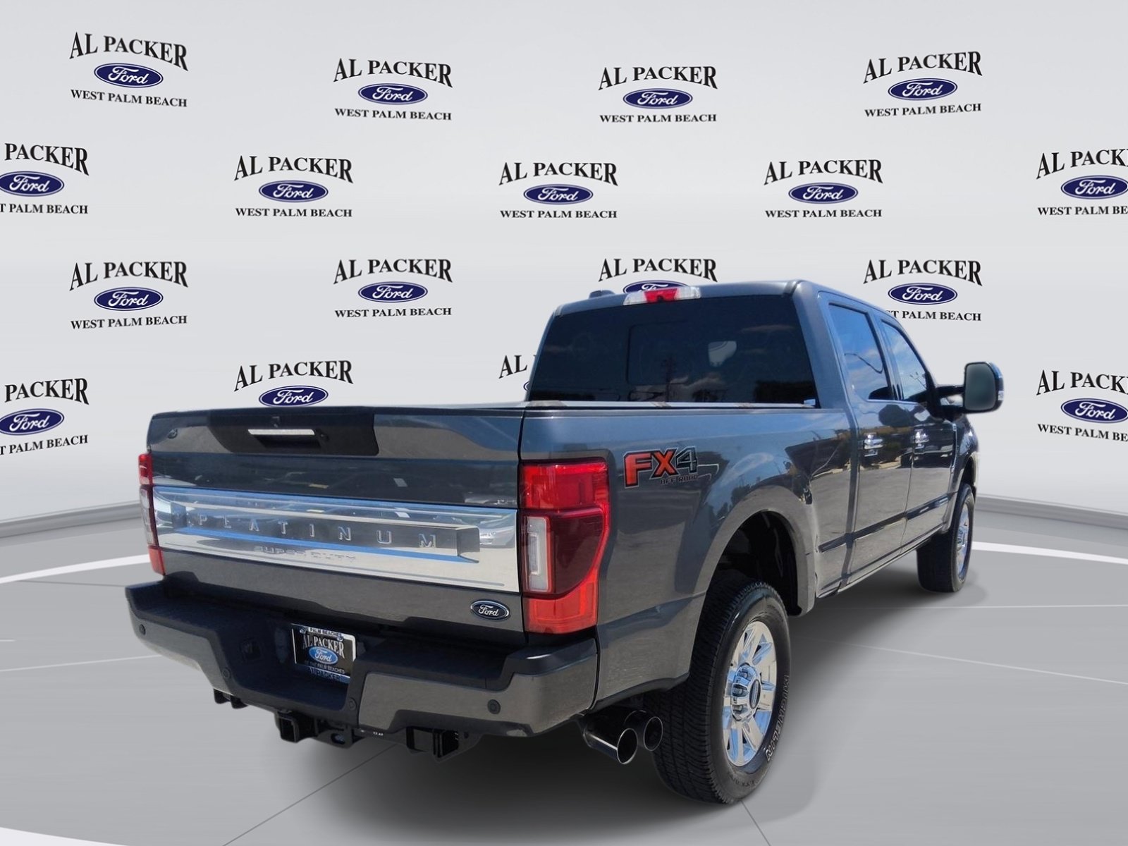 Certified 2021 Ford F250 Platinum w/ FX4 Off-Road Package AWD/4WD image 5