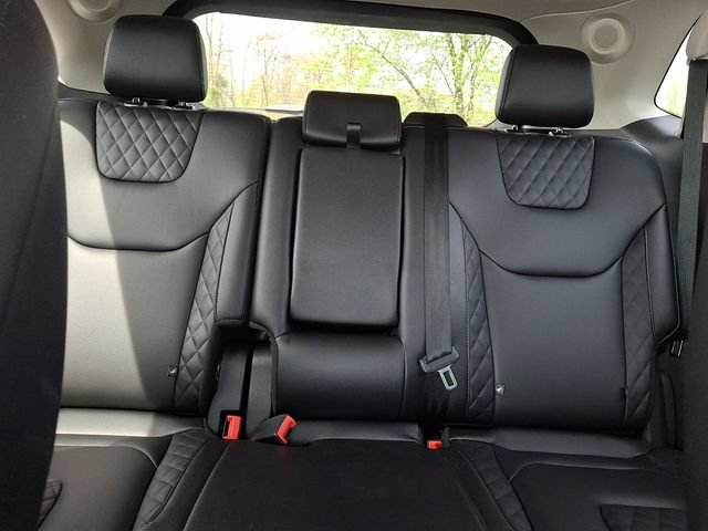 Certified 2024 Ford Edge Titanium AWD/4WD image 22