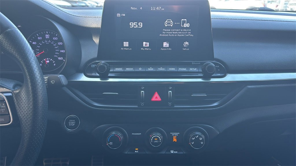 Used 2021 Kia Forte GT-Line image 11