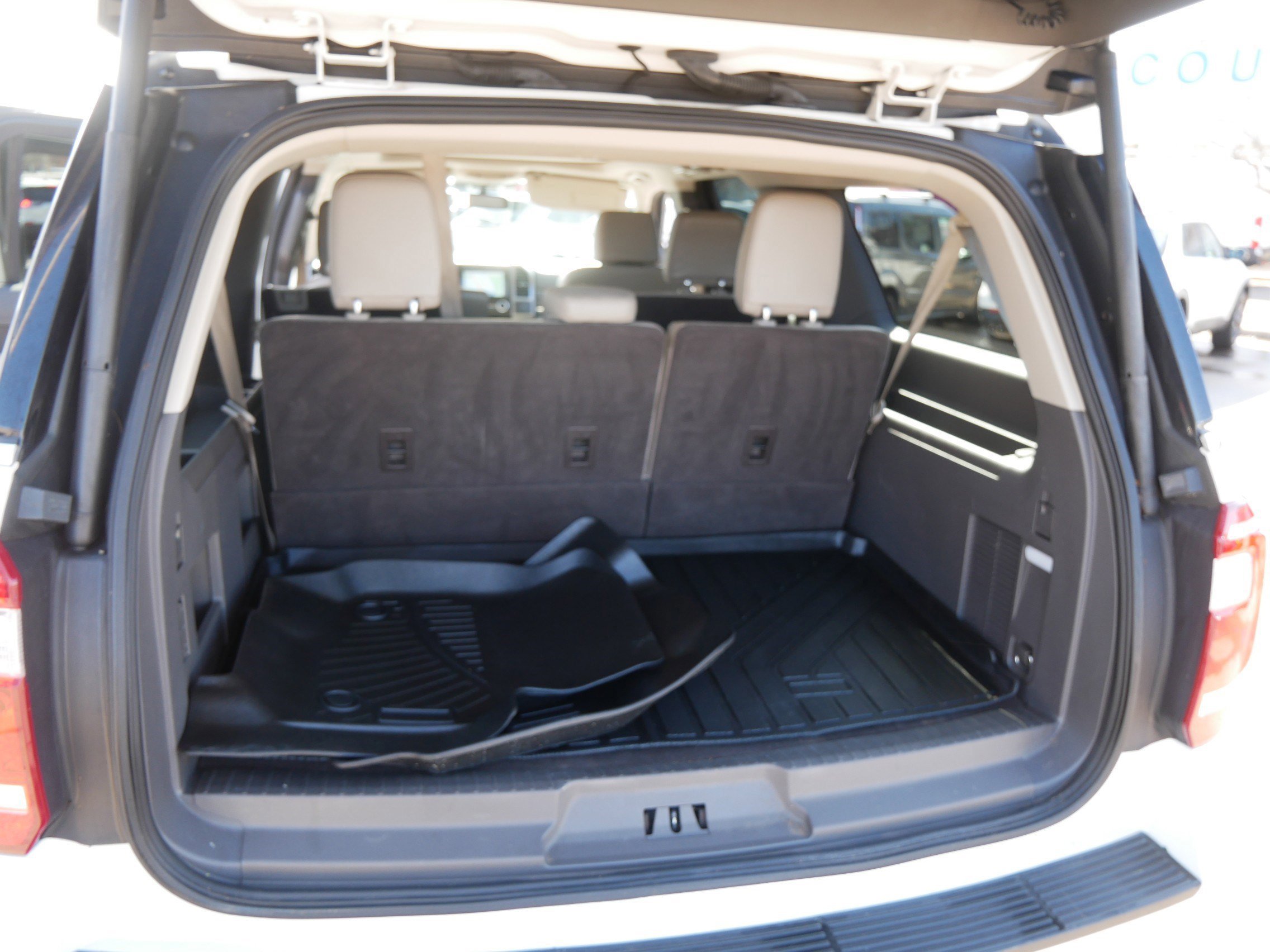 Certified 2021 Ford Expedition Max XLT image 33