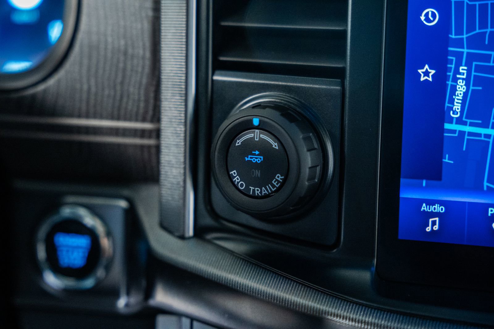 Certified 2023 Ford F150 Platinum w/ Max Trailer Tow Package image 35