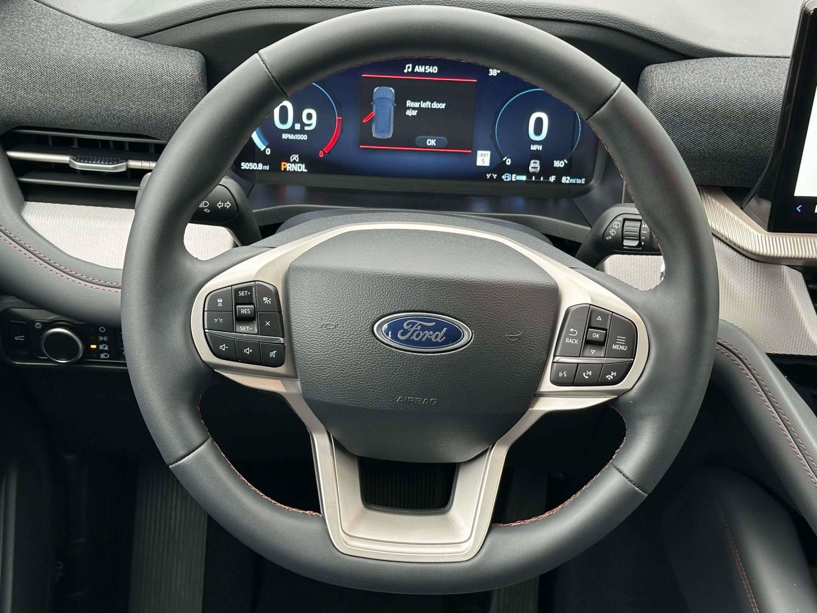 Certified 2025 Ford Explorer Active AWD/4WD image 14