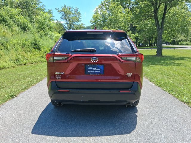 Used 2021 Toyota RAV4 XLE Premium AWD/4WD image 6