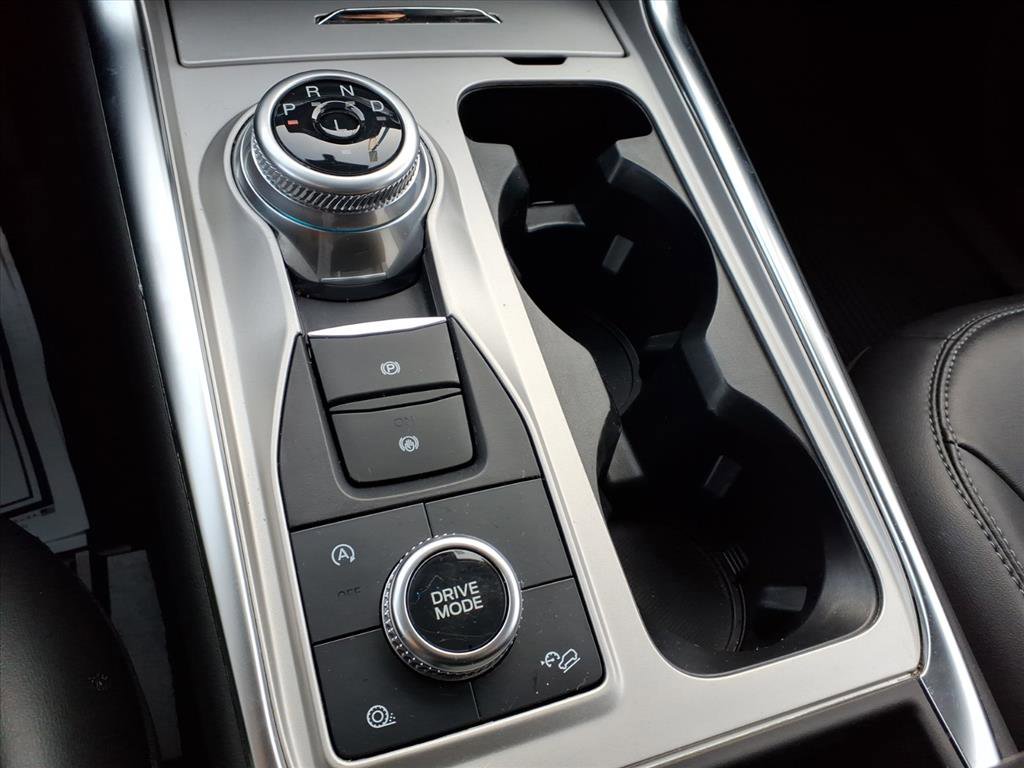 Certified 2023 Ford Explorer XLT w/ Equipment Group 202A image 25