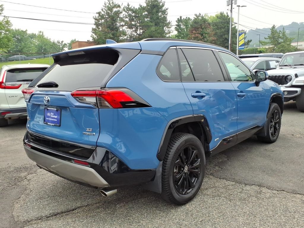 Used 2022 Toyota RAV4 SE w/ Convenience Package AWD/4WD image 6