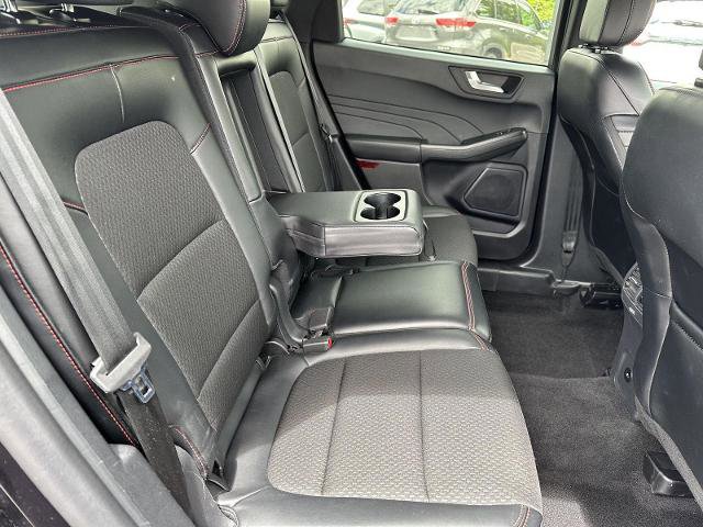 Certified 2025 Ford Escape ST-Line AWD/4WD image 17