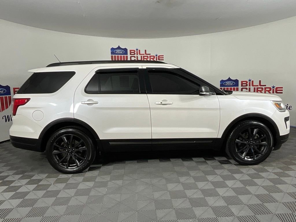Certified 2018 Ford Explorer XLT w/ Equipment Group 202A image 6