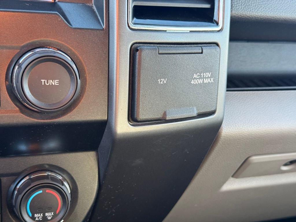 Certified 2019 Ford F150 XLT w/ Equipment Group 302A Luxury image 21