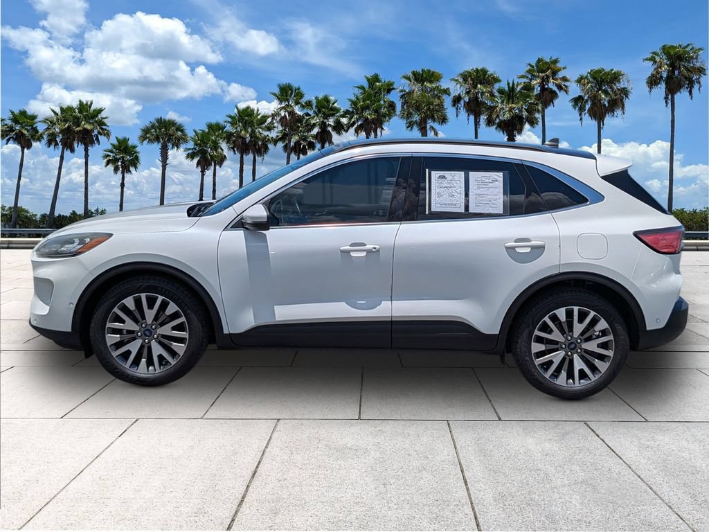 Certified 2020 Ford Escape Titanium w/ Titanium Premium Package 2.0 FWD image 44