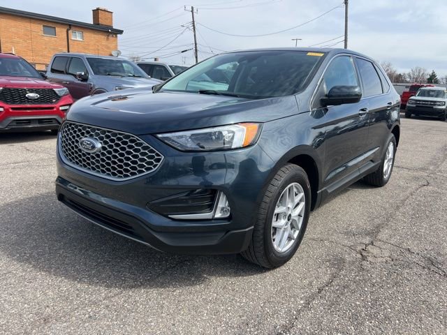 Certified 2024 Ford Edge SEL w/ Convenience Package image 6