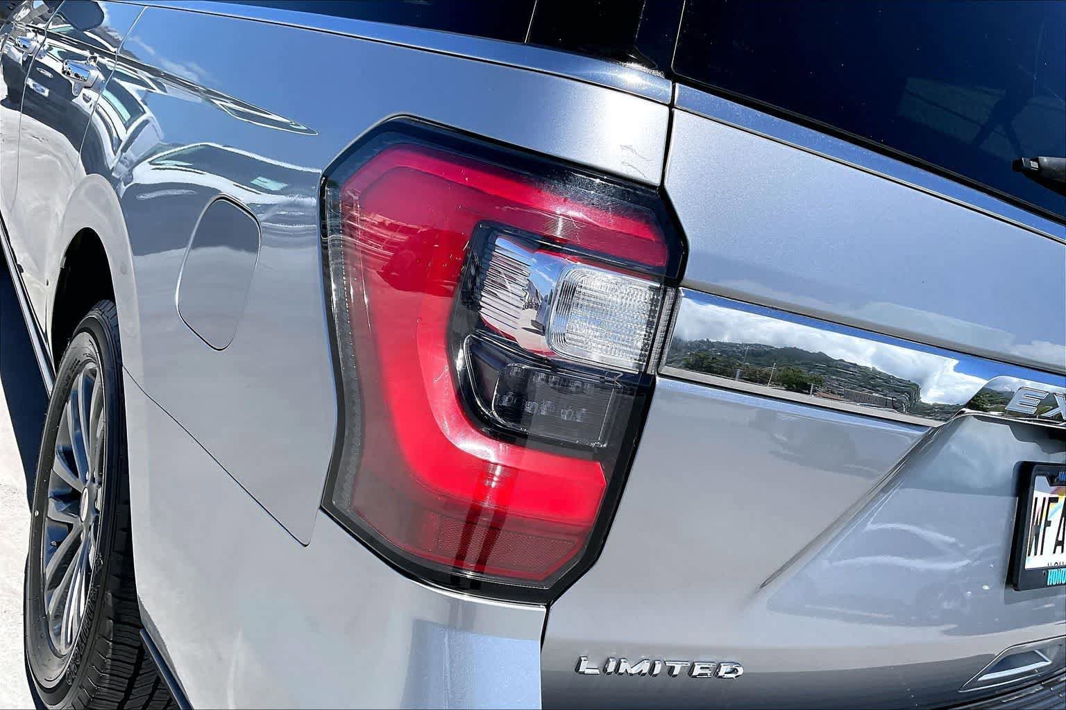 Certified 2021 Ford Expedition Max Limited RWD image 32