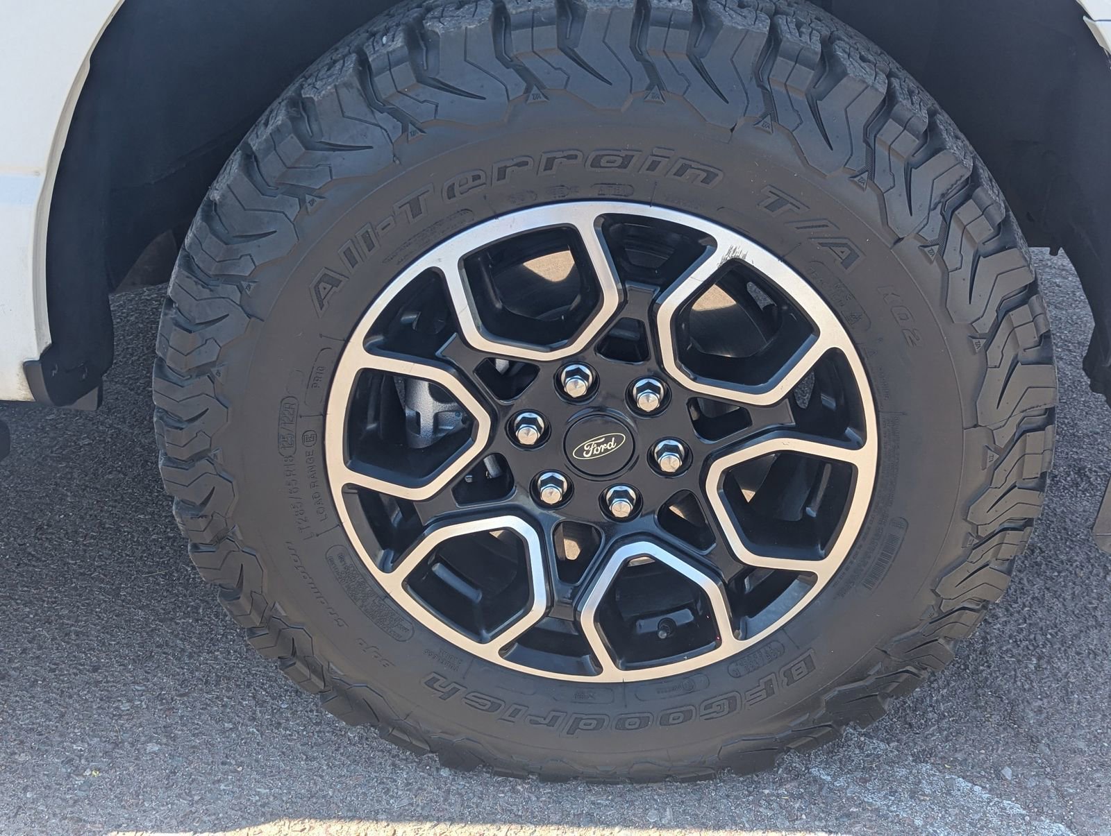 Certified 2023 Ford F150 XLT w/ Equipment Group 302A High image 9