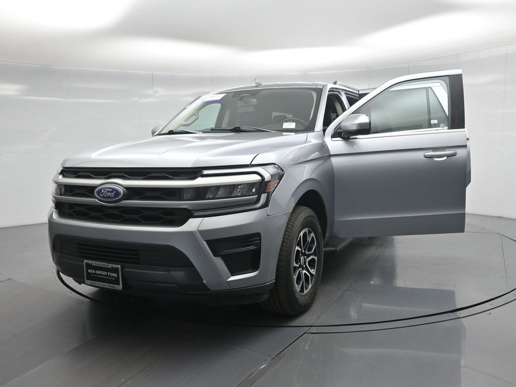 Certified 2024 Ford Expedition Max XLT image 54