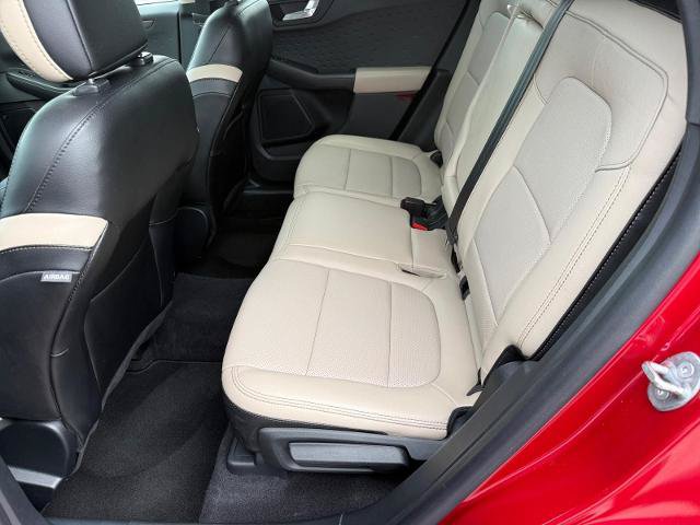 Certified 2020 Ford Escape Titanium w/ Titanium Premium Package 2.0 AWD/4WD image 12