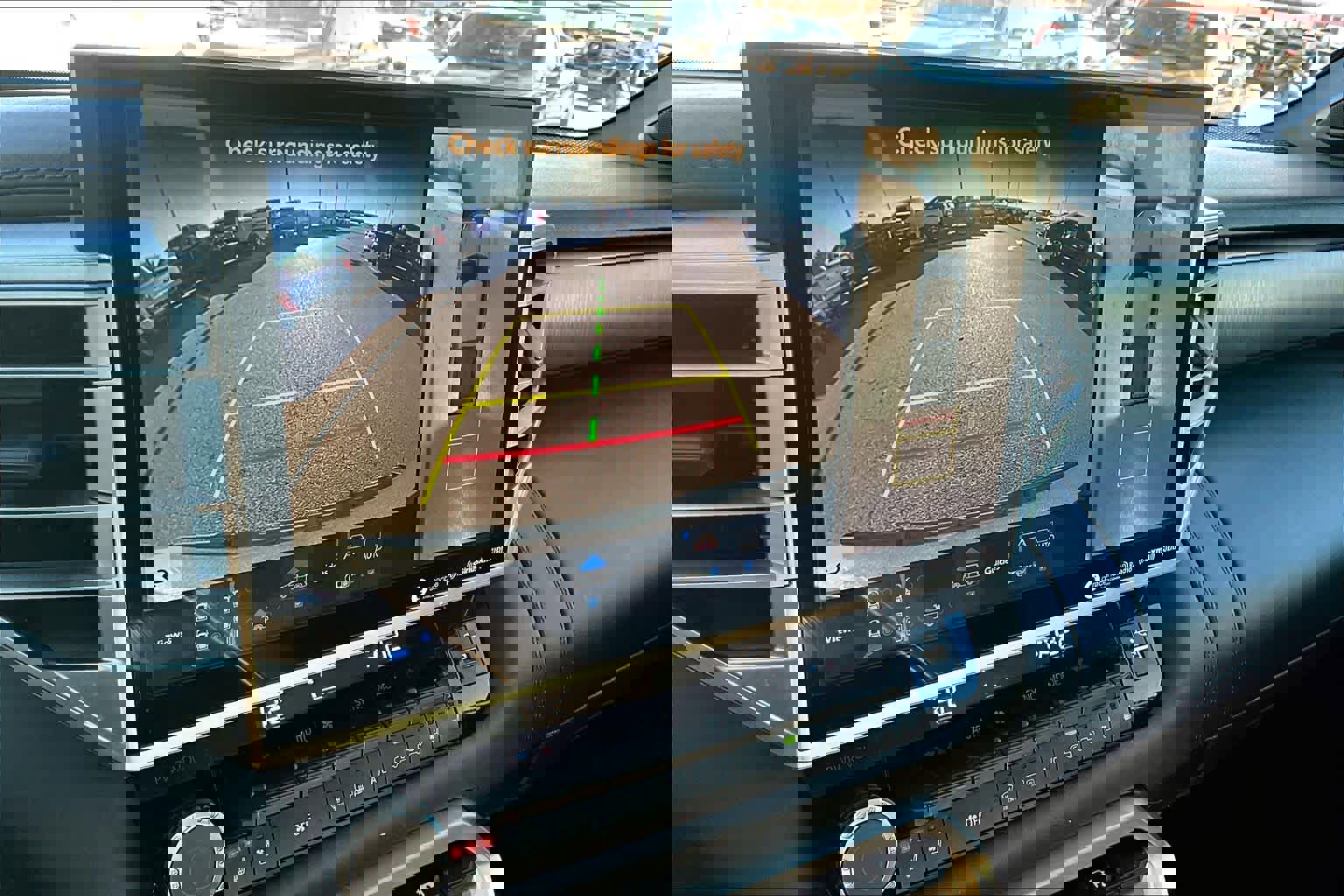 Used 2023 Toyota Tundra Platinum image 26