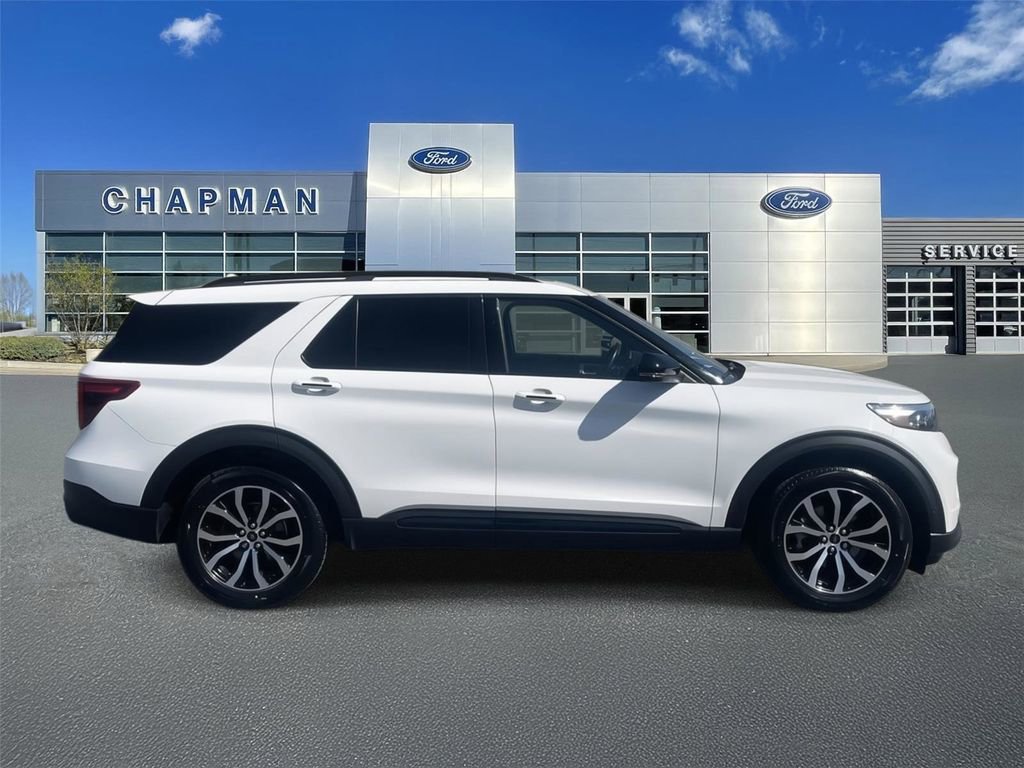 Certified 2020 Ford Explorer ST w/ Premium Technology Package image 12