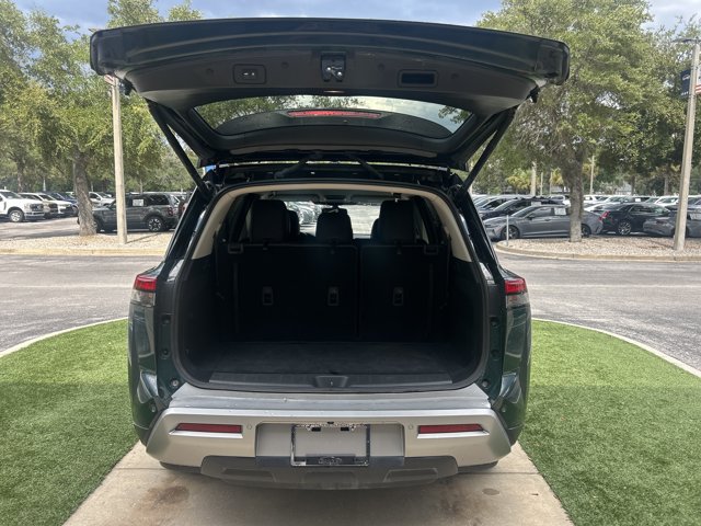 Used 2022 Nissan Pathfinder SL FWD image 6