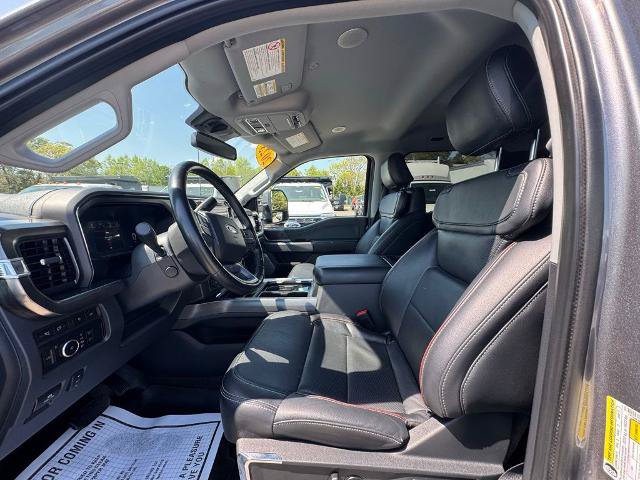 Certified 2023 Ford F450 Lariat w/ Lariat Ultimate Package AWD/4WD image 13