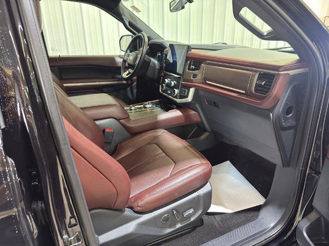 Certified 2022 Ford Expedition Limited image 35