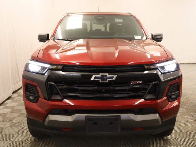 Used 2024 Chevrolet Colorado Z71 w/ Z71 Convenience Package 2 image 7