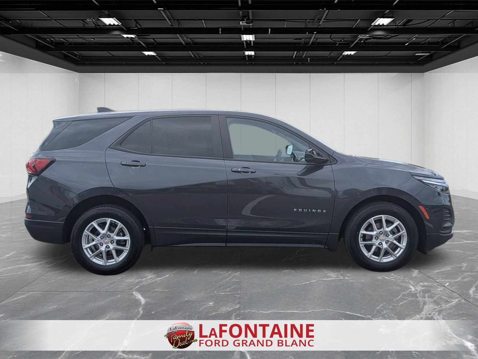 Used 2022 Chevrolet Equinox LS w/ LS Convenience Package FWD image 6