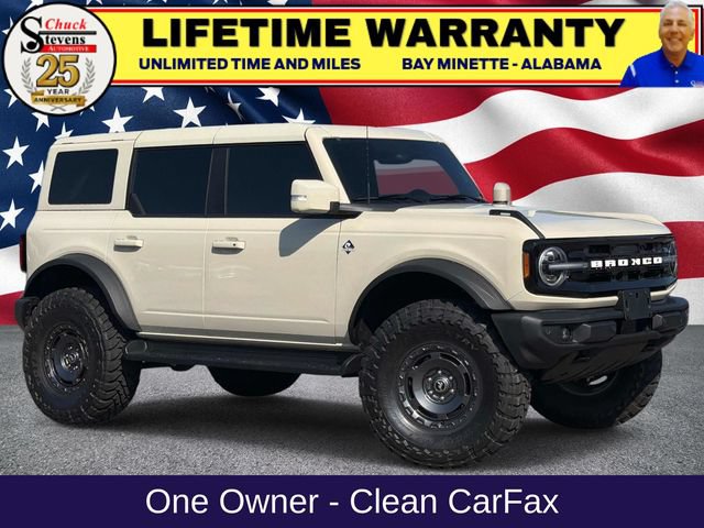Certified 2025 Ford Bronco Outer Banks w/ Sasquatch Package AWD/4WD image 1
