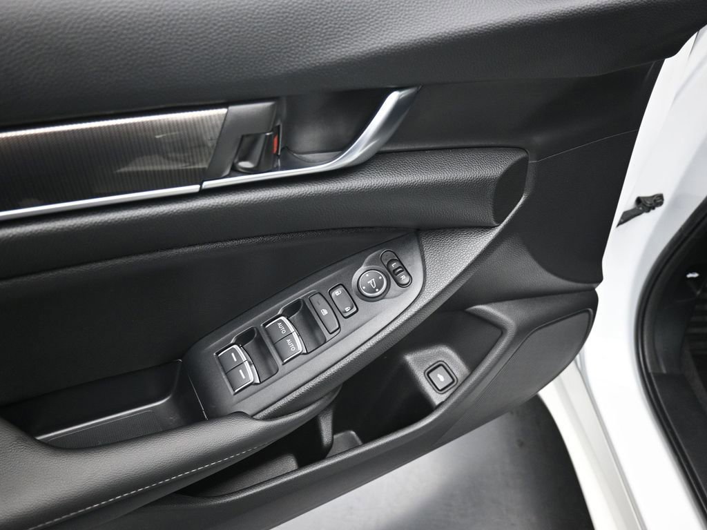 Used 2022 Honda Accord Sport image 37
