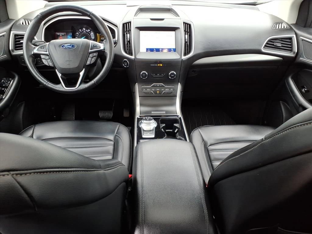 Certified 2020 Ford Edge SEL w/ Cold Weather Package image 9