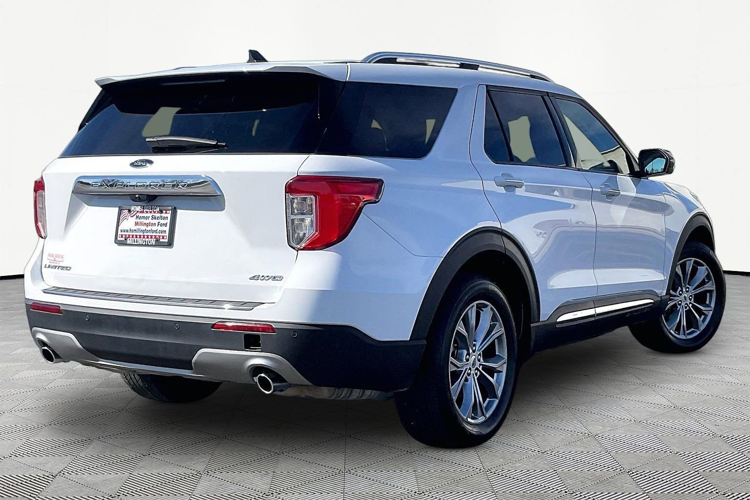 Certified 2023 Ford Explorer Limited image 11