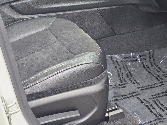 Used 2023 Jeep Grand Cherokee Altitude image 8