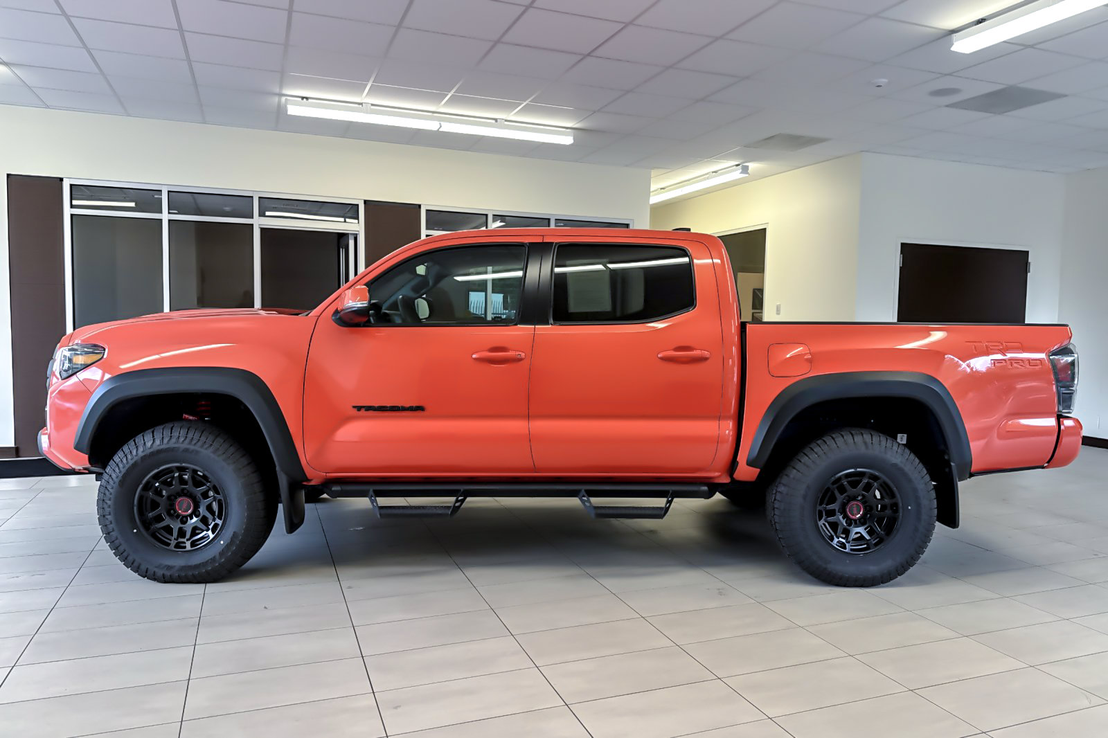 Used 2023 Toyota Tacoma TRD Pro AWD/4WD image 7
