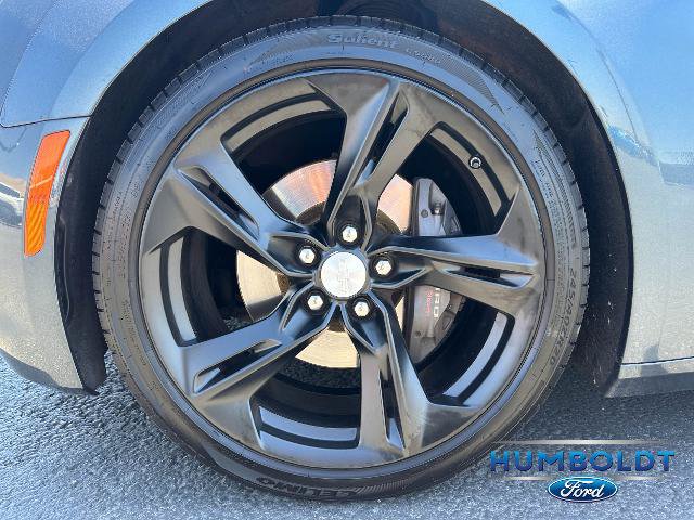 Used 2022 Chevrolet Camaro SS RWD image 11